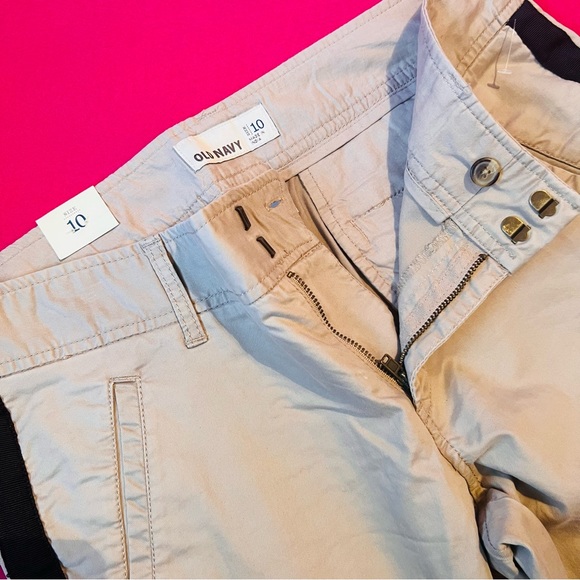 Old Navy Cropped Tuxedo Slacks - Picture 2 of 15